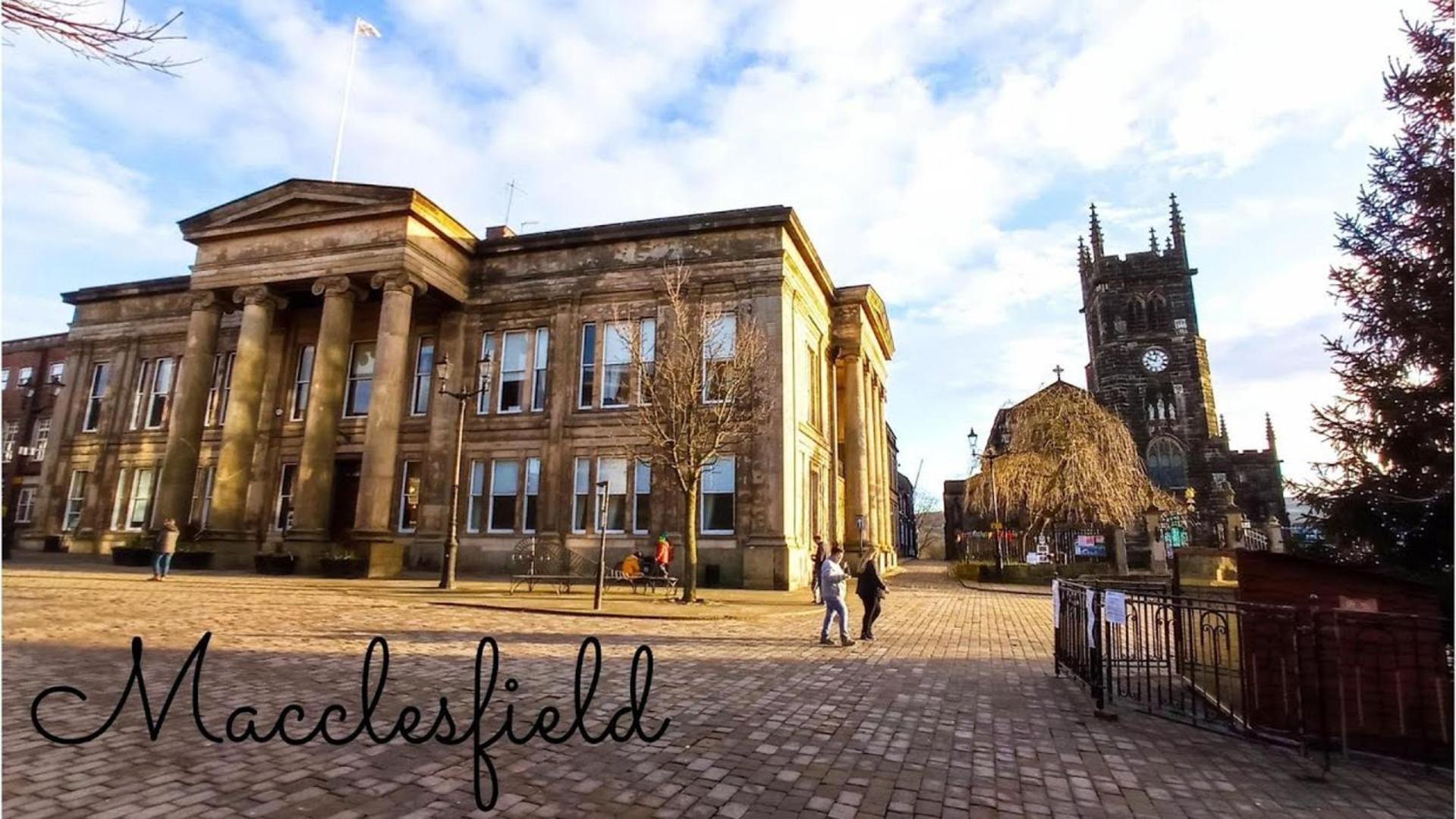 Quirky Town Centre Apartment With River Terrace Macclesfield Esterno foto
